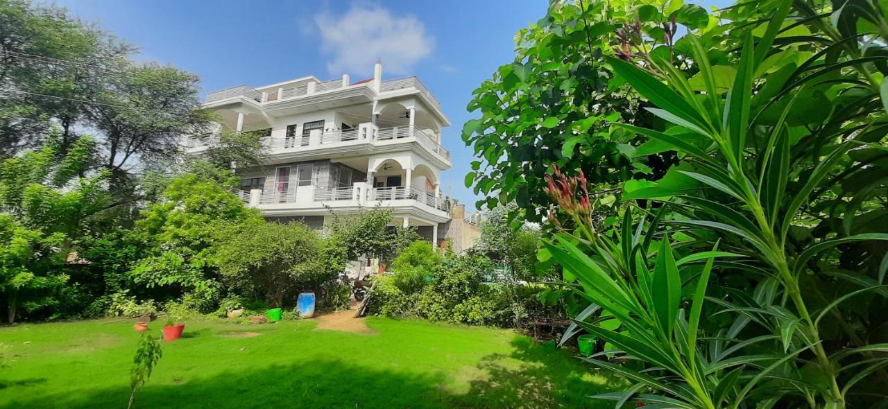Ibishouse Farm Stay Bharatpur Buitenkant foto