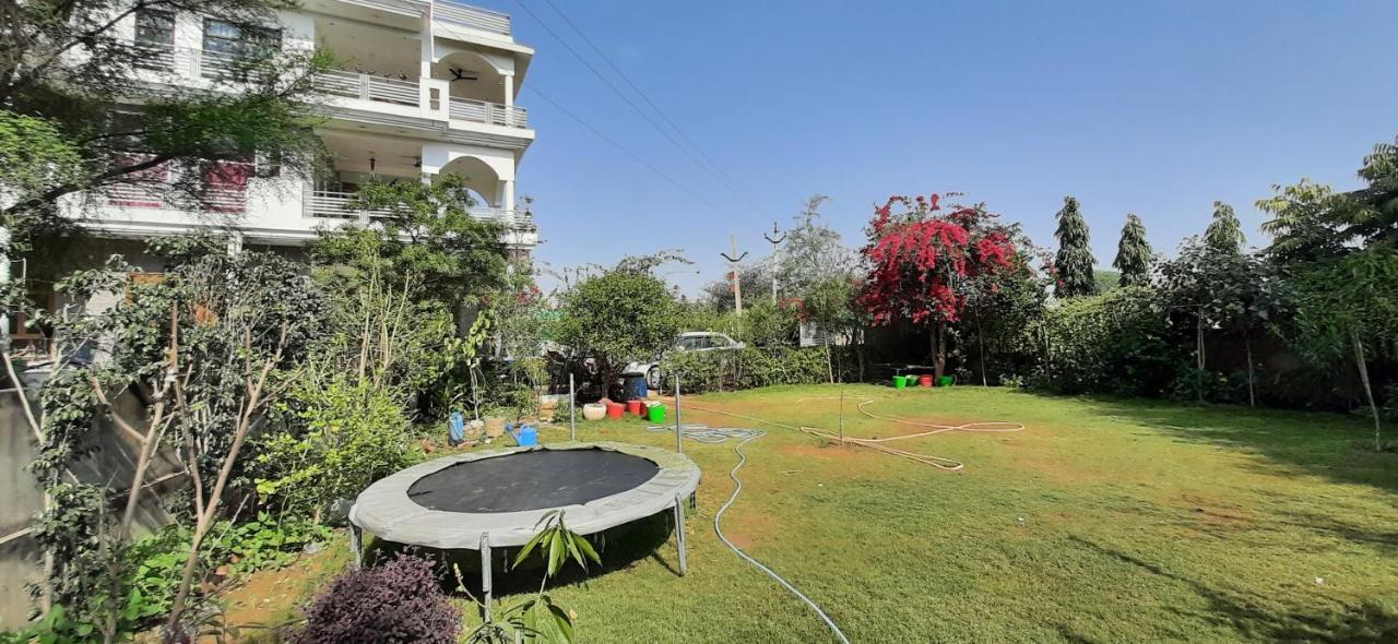 Ibishouse Farm Stay Bharatpur Buitenkant foto